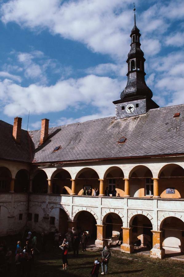 Apartamento Zámek Ruda na Moravě Exterior foto